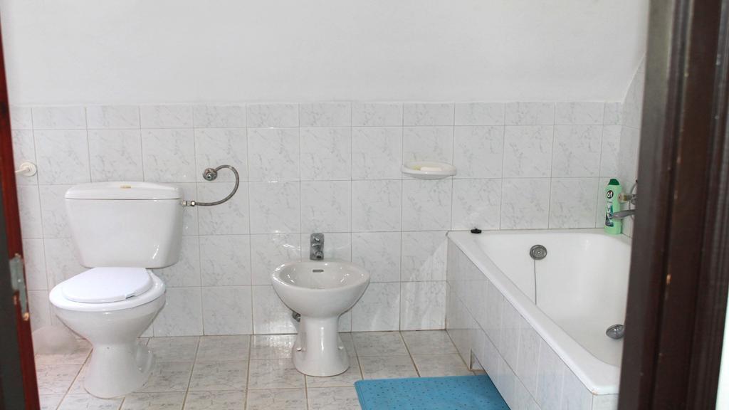 Zsigmond Ház Hotel Poroszló Kültér fotó